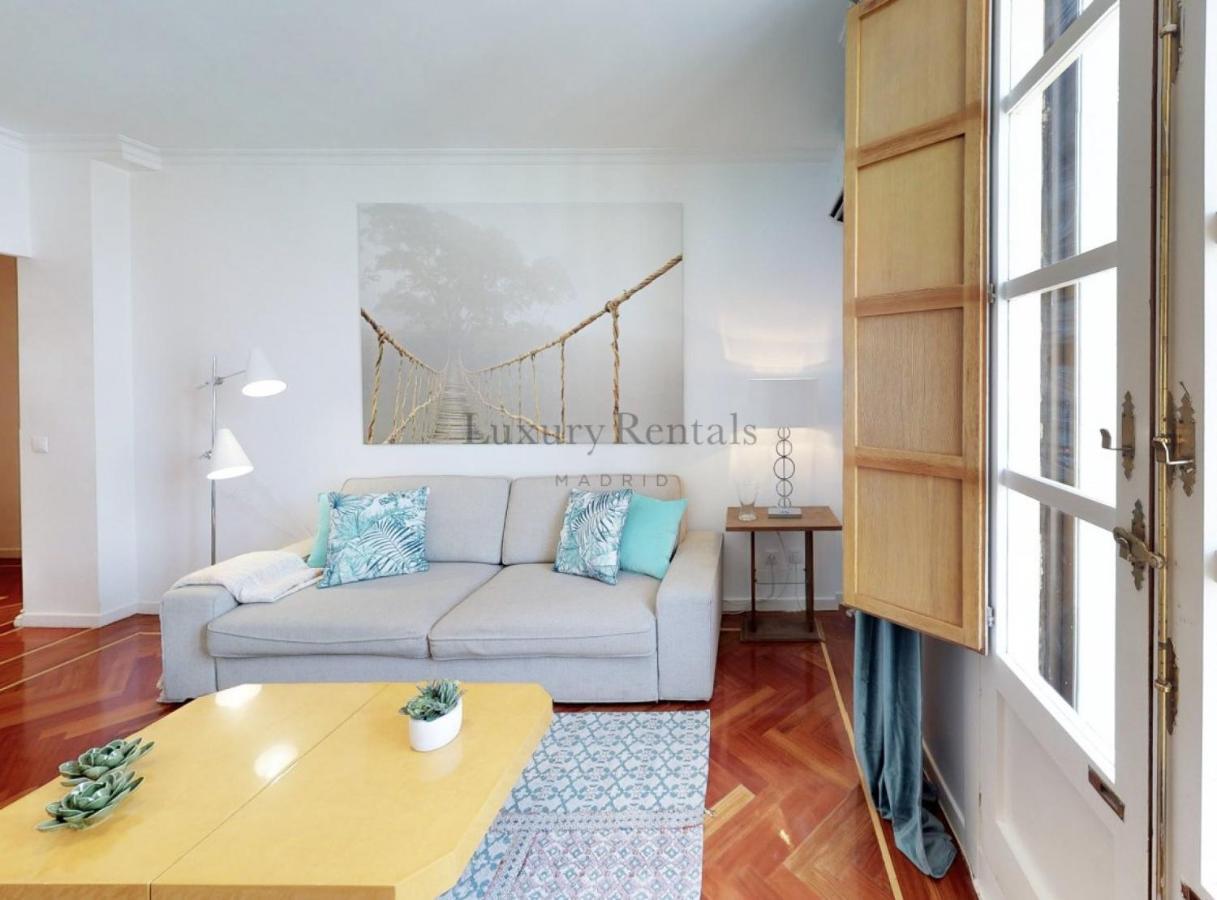 San Jeronimo I Apartment Madrid Ngoại thất bức ảnh
